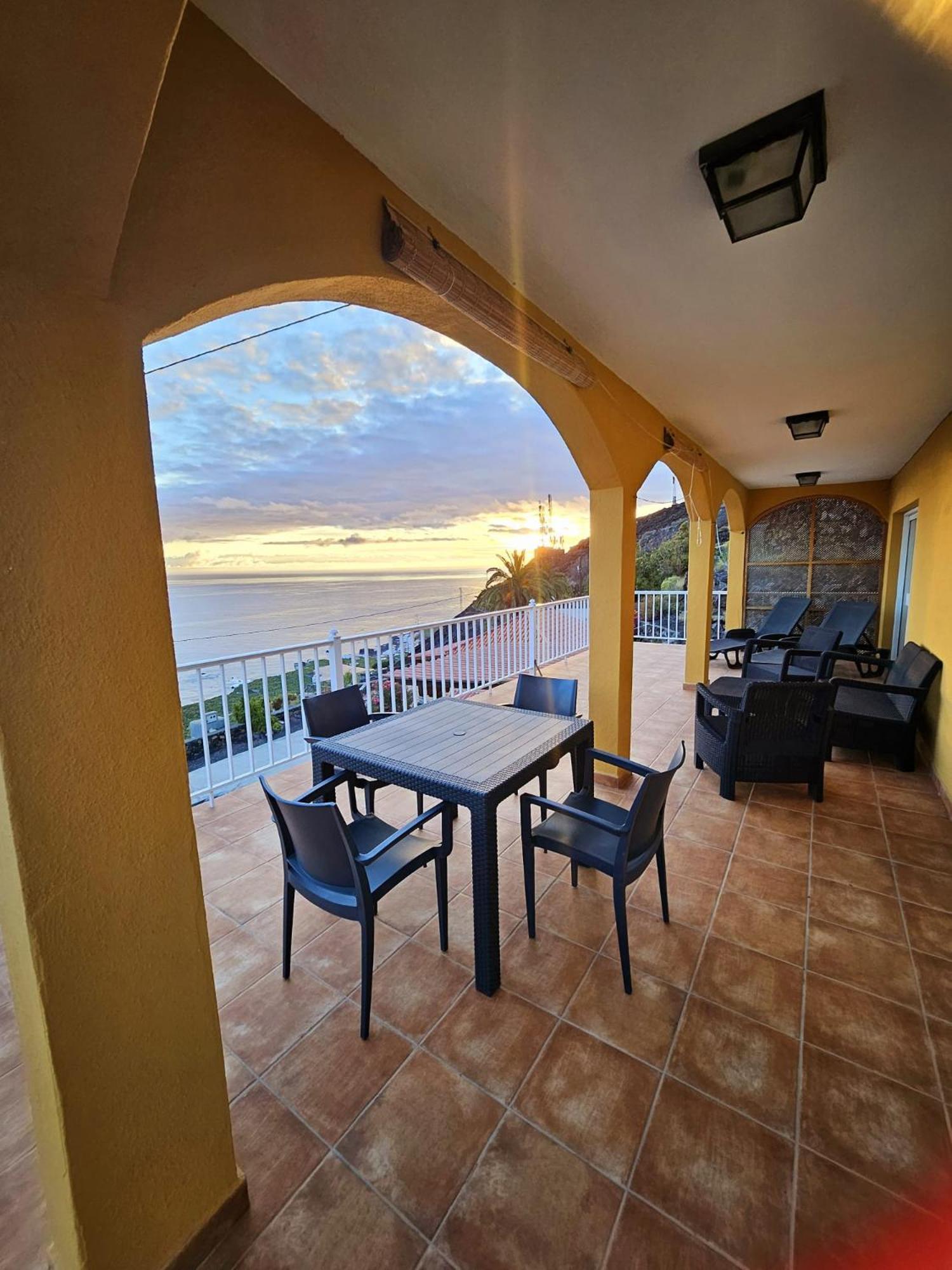 Villa Puerto Naos بْوُرتو ناوُس الغرفة الصورة